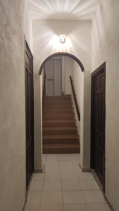 Casa Fotostudi37 Apartment Делтебре Екстериор снимка