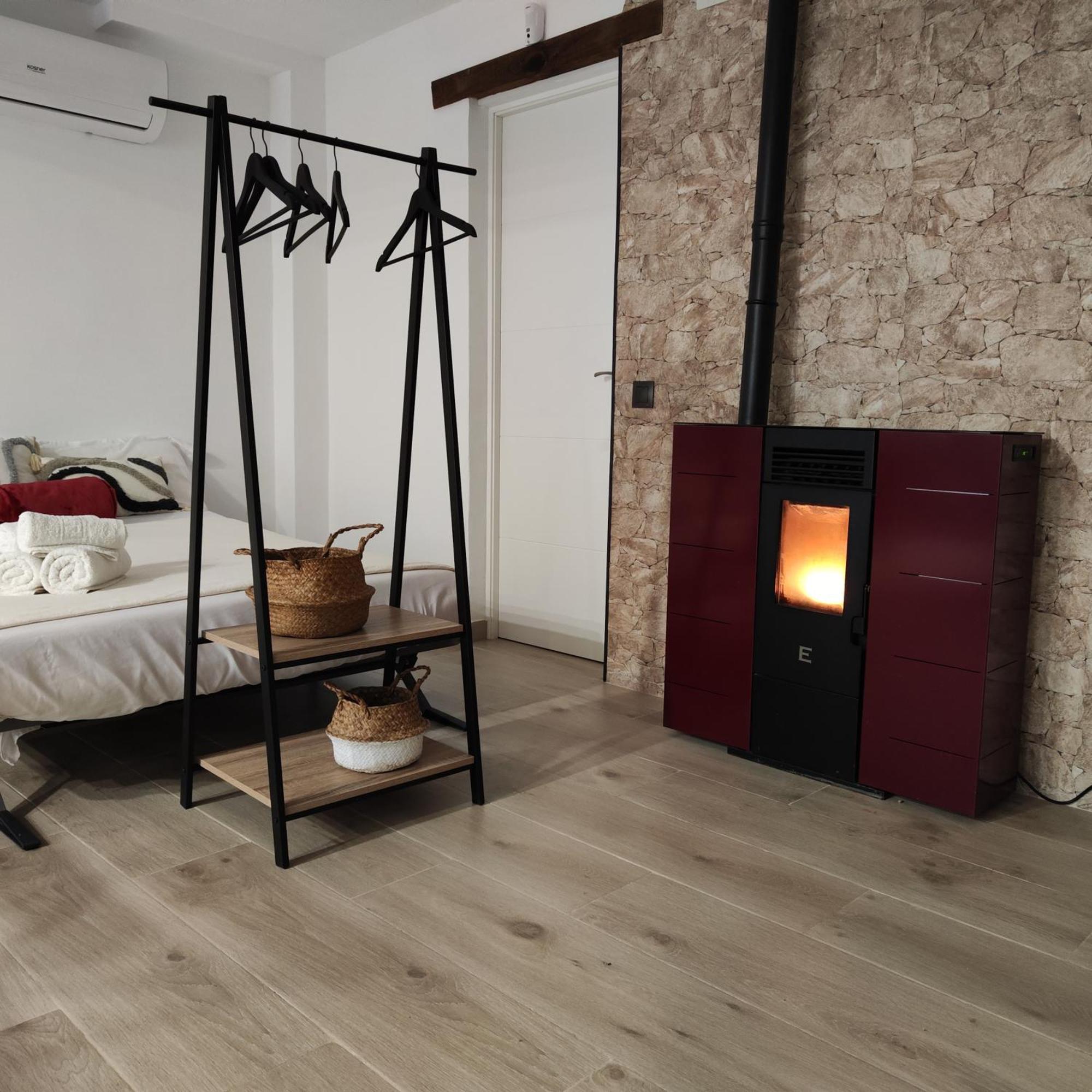 Casa Fotostudi37 Apartment Делтебре Екстериор снимка